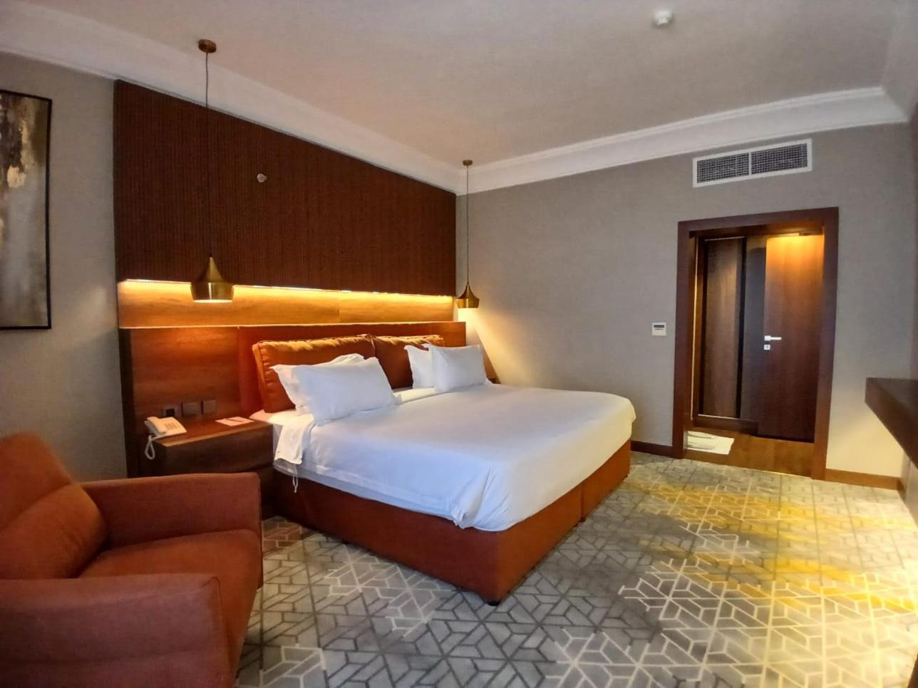 Crown Town Hotel Jiddah Esterno foto